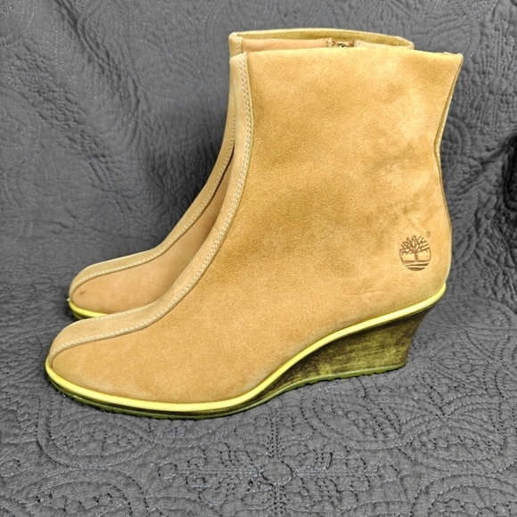 Timberland Wedge Boots Womens Tan Suede Zipper Pull On Women's Leather Boots 7M - Picture 1 of 12